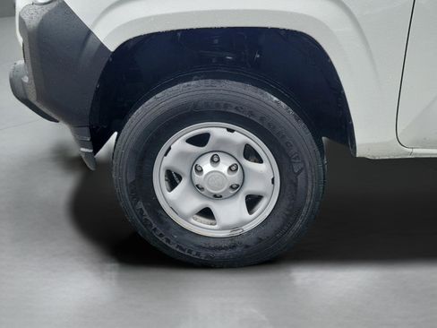 Used 2023 Toyota Tacoma SR RWD image 30