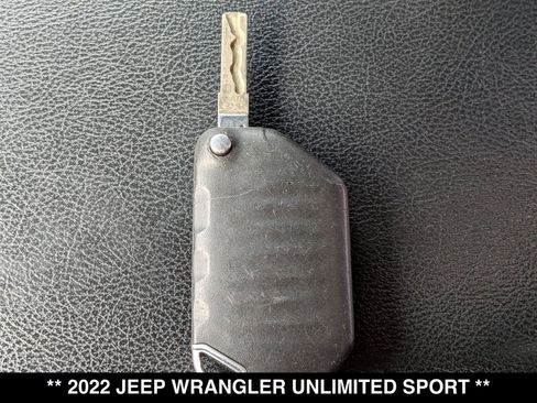 Used 2022 Jeep Wrangler Unlimited Sport image 28