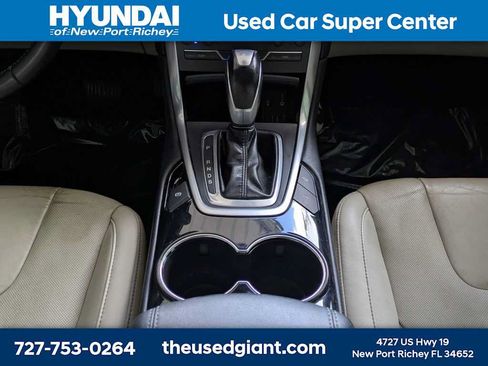 Used 2015 Ford Edge Titanium w/ Equipment Group 302A FWD image 22