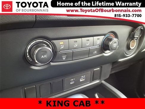 Used 2022 Nissan Frontier S image 22