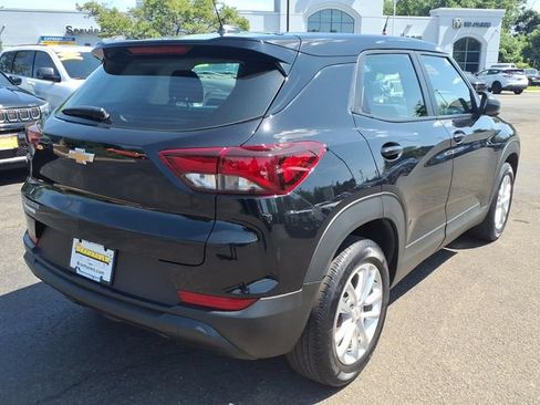 Used 2024 Chevrolet TrailBlazer LS FWD image 5