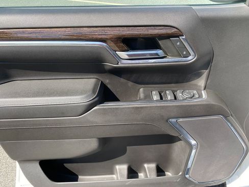 Used 2023 GMC Sierra 1500 Elevation w/ X31 Off-Road Package image 11