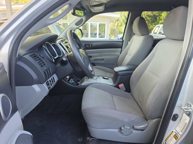 Used 2012 Toyota Tacoma PreRunner w/ SR5 Pkg RWD image 12