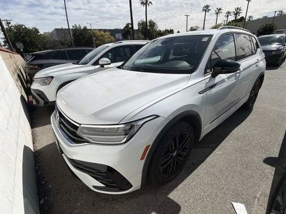 Used 2022 Volkswagen Tiguan SE R-Line