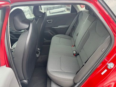 Certified 2025 Kia K4 LXS image 8