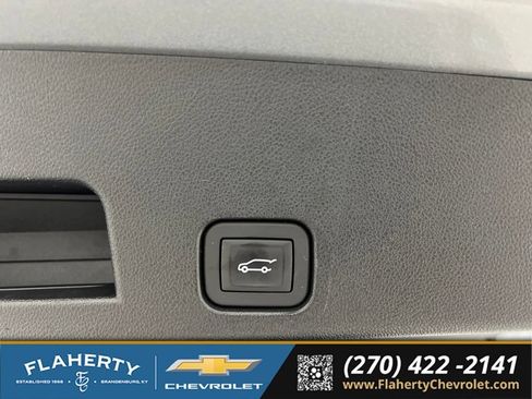 Used 2026 Buick Enclave Avenir w/ Super Cruise Package AWD/4WD image 21