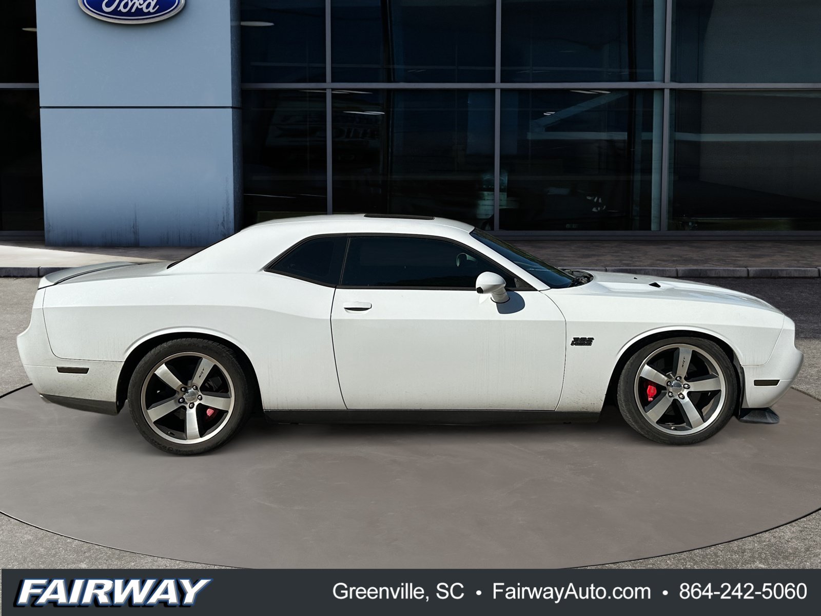 Used 2012 Dodge Challenger SRT8 w/ Premium Sound Group RWD image 9