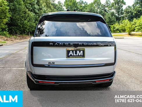 Used 2024 Land Rover Range Rover SE AWD/4WD image 11