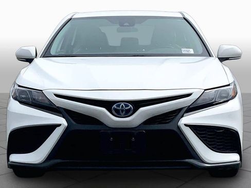 Used 2023 Toyota Camry SE FWD image 4