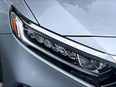 Used 2018 Honda Accord EX-L image 28