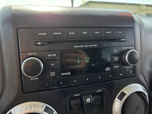 Used 2014 Jeep Wrangler Sahara AWD/4WD image 23