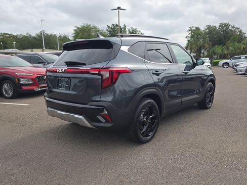 Certified 2026 Kia Seltos EX w/ EX Sunroof Package FWD image 8