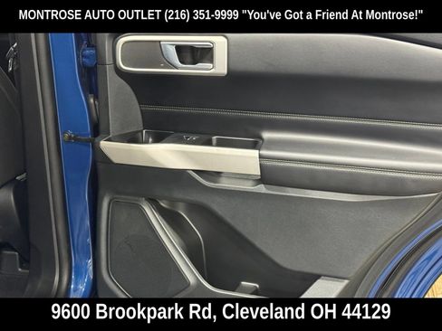 Used 2022 Ford Explorer XLT AWD/4WD image 49