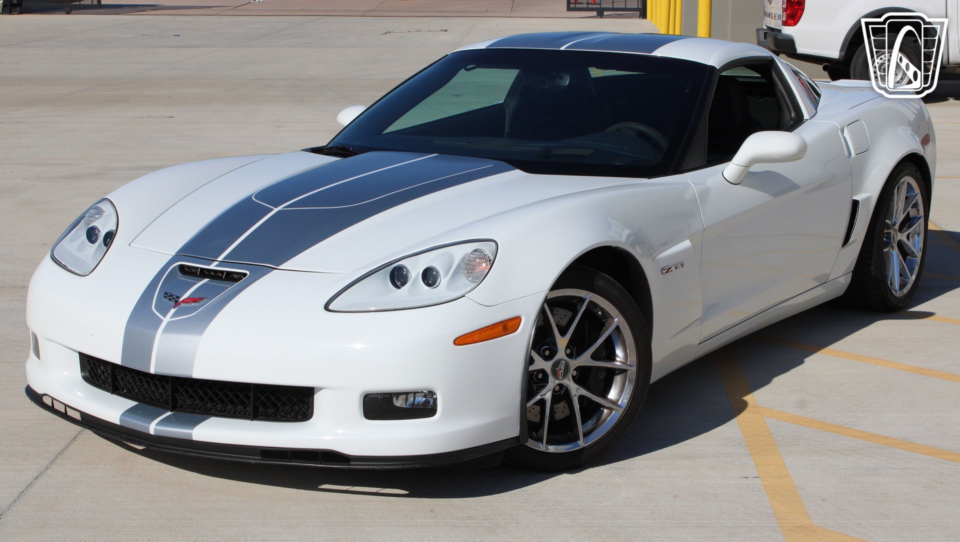 Used 2013 Chevrolet Corvette Z06 w/ 3LZ Preferred Equipment Group RWD image 3