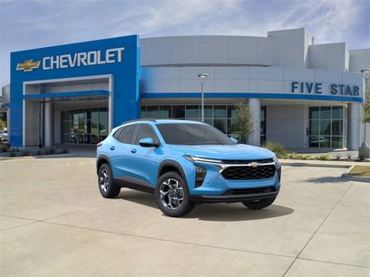 New 2026 Chevrolet Trax LT w/ Driver Confidence Package