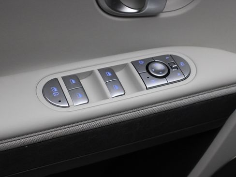 Used 2023 Hyundai Ioniq 5 SEL w/ Cargo Package image 51