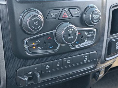 Used 2018 RAM 2500 Power Wagon w/ Luxury Group image 26