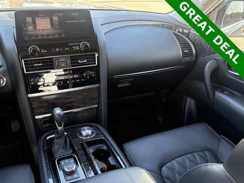 Used 2024 Nissan Armada Platinum w/ Captain's Chairs Package image 13