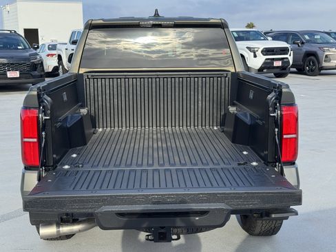 New 2026 Toyota Tacoma TRD Off-Road AWD/4WD image 9