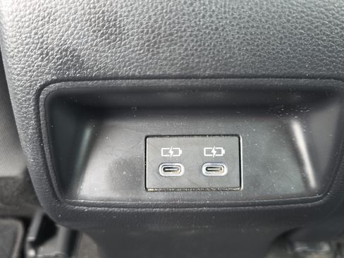 Used 2025 Toyota Corolla LE FWD image 21
