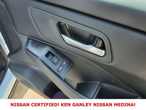Certified 2026 Nissan Rogue SV AWD/4WD image 49