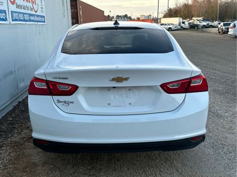 Used 2019 Chevrolet Malibu LS image 4