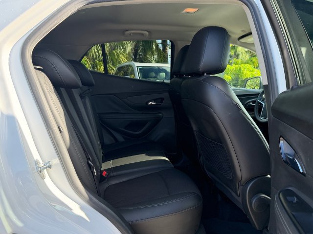 Certified 2020 Buick Encore Preferred FWD image 15