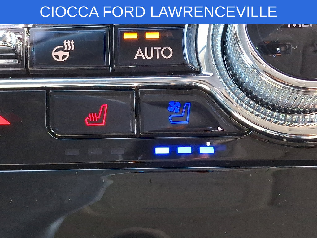 Used 2022 Lincoln Corsair AWD w/ Equipment Group 101A image 28