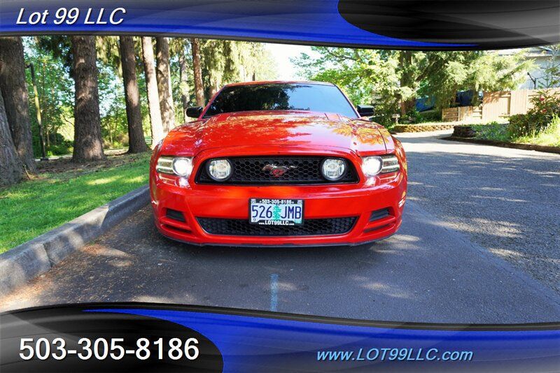 Used 2013 Ford Mustang GT Premium w/ GT Track Pkg RWD image 6