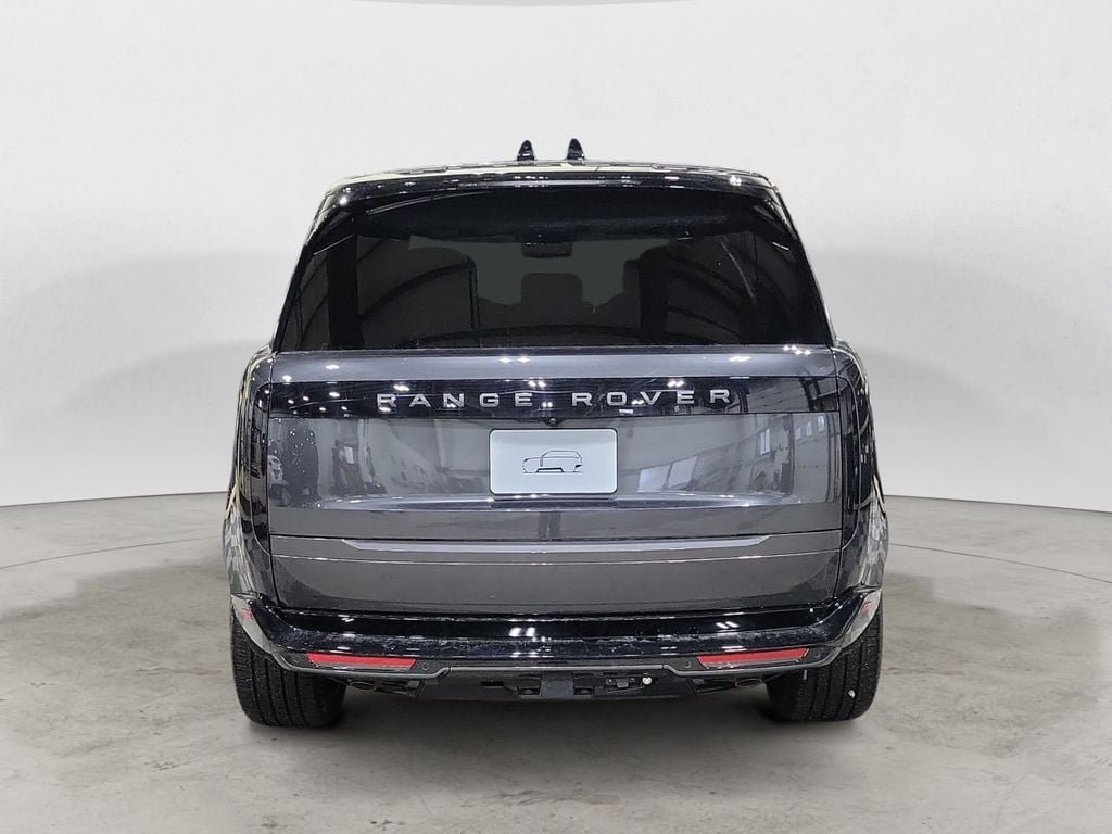 New 2026 Land Rover Range Rover Long Wheelbase SE AWD/4WD image 4