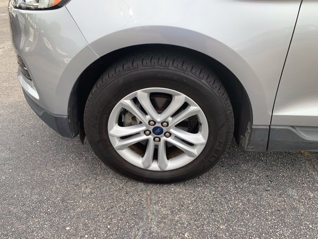 Used 2020 Ford Edge SEL w/ Convenience Package FWD image 38