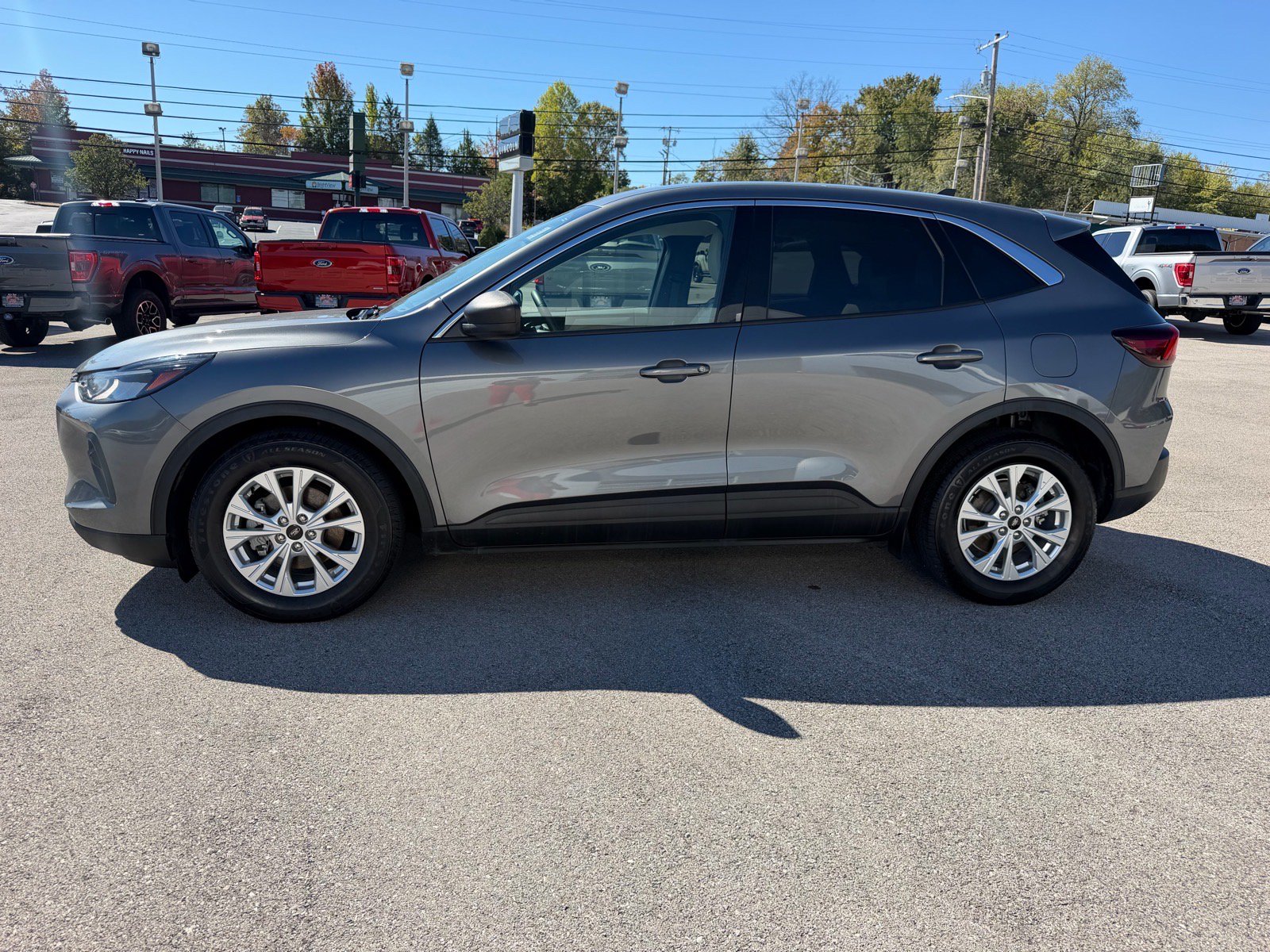 Used 2023 Ford Escape Active w/ Tech Pack #1 FWD image 8