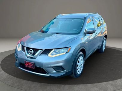 Used 2016 Nissan Rogue S w/ Appearance Package