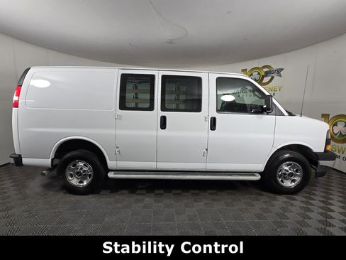 Certified 2023 GMC Savana 2500 Work Van w/ Driver Convenience Package image 10
