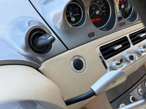 Used 2000 BMW Z8 image 29