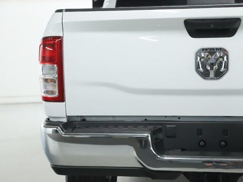 Used 2024 RAM 3500 Tradesman w/ Chrome Appearance Group AWD/4WD image 46