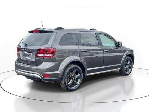 Used 2018 Dodge Journey Crossroad AWD/4WD image 4