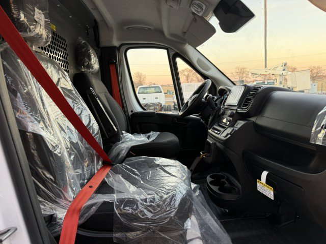 Used 2025 RAM ProMaster 3500 FWD image 9