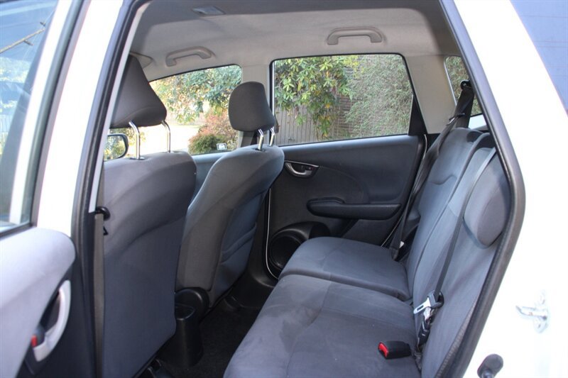 Used 2011 Honda Fit image 14