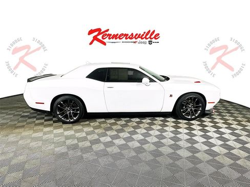 Used 2021 Dodge Challenger R/T Scat Pack w/ Plus Package image 8