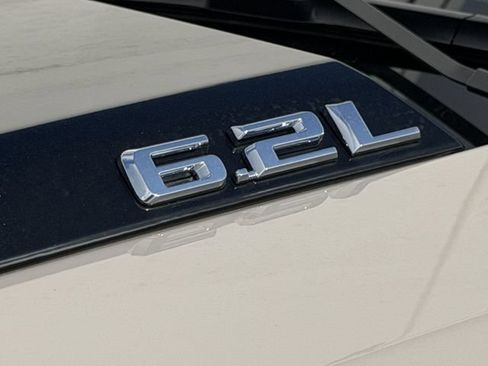 New 2026 Chevrolet Silverado 1500 ZR2 w/ ZR2 Bison Edition AWD/4WD image 9