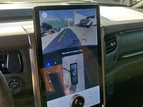 Certified 2024 Ford Expedition King Ranch image 28