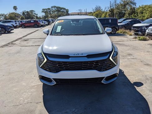 Certified 2023 Kia Sportage EX image 4