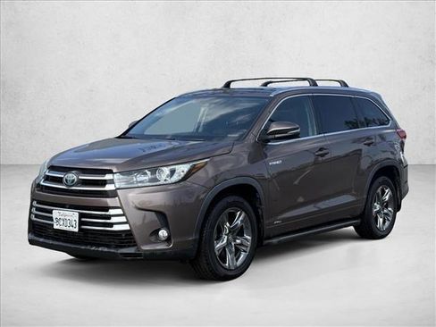 Used 2018 Toyota Highlander Limited Platinum w/ Carpet Mat Package (TMS) image 1