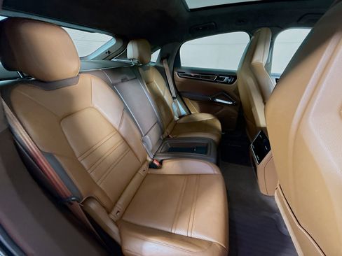 Certified 2021 Porsche Cayenne Turbo image 27