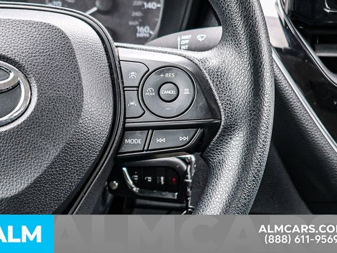 Used 2023 Toyota Corolla LE image 32