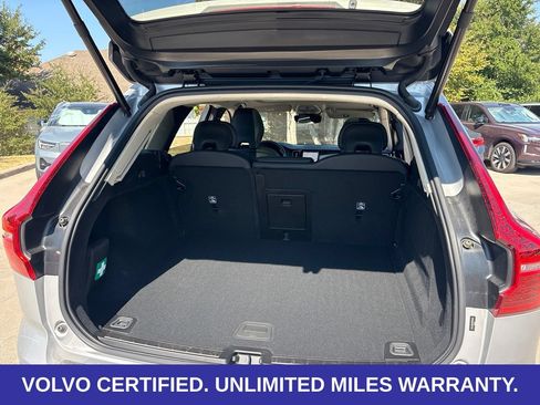 Certified 2024 Volvo XC60 B5 Plus w/ Protection Package Premier AWD/4WD image 12