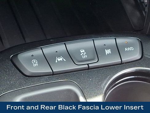 Used 2026 Chevrolet TrailBlazer LT w/ Midnight Edition AWD/4WD image 17