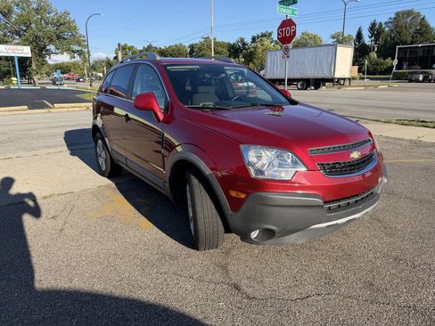 Used 2014 Chevrolet Captiva Sport LS FWD image 4