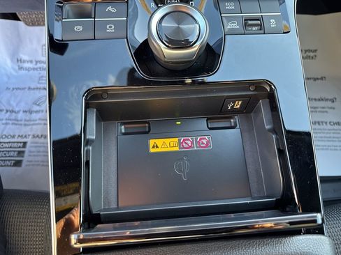 Used 2025 Toyota bZ4X AWD w/ Weather Package image 25